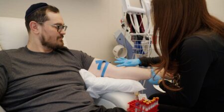 My father died of cancer at 72. A ,000 longevity exam at a Silicon Valley clinic found both good and bad news in my DNA. My father died of cancer at 72. A ,000 longevity exam at a Silicon Valley clinic found both good and bad news in my DNA.