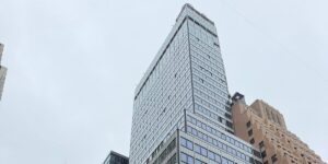 Officials warn NYC high-rise remains unstable and could collapse Officials warn NYC high-rise remains unstable and could collapse