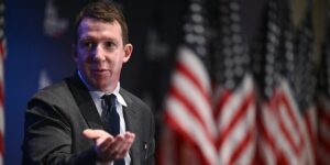 Over 1,100 AI workers sign letter asking US to support tools that ‘pace the frontier of automated AI development’