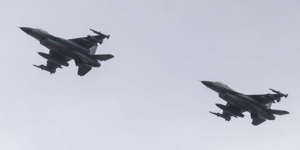 Top US general says Ukraine’s F-16s recently shot down their first Russian fighter jet, showing how far its air defense has come Top US general says Ukraine’s F-16s recently shot down their first Russian fighter jet, showing how far its air defense has come