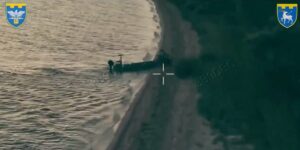 Ukraine launched a first-of-its-kind robotic amphibious assault, deploying a gun-toting robot from a drone boat Ukraine launched a first-of-its-kind robotic amphibious assault, deploying a gun-toting robot from a drone boat