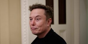 Elon Musk is looking for trades workers to build AI data centers — and his famous 3-bullet-point requirement applies