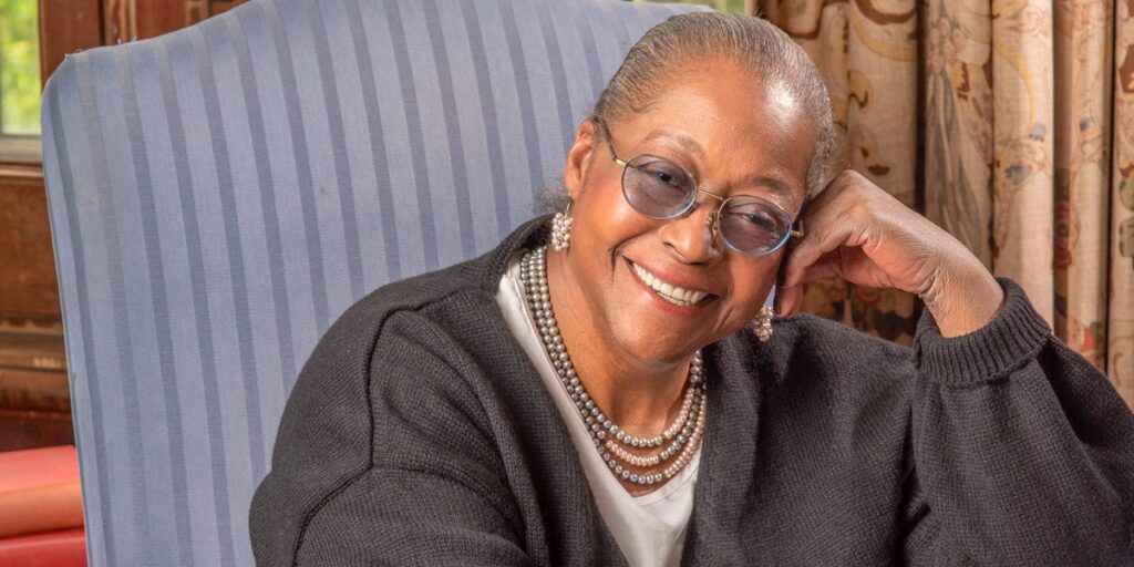 An Ivy League whisperer shares her best advice for wealthy parents to get their kids into an elite college