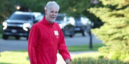 Reed Hastings says AI may push CEOs to cut their workforce in half — or expand their reach Reed Hastings says AI may push CEOs to cut their workforce in half — or expand their reach