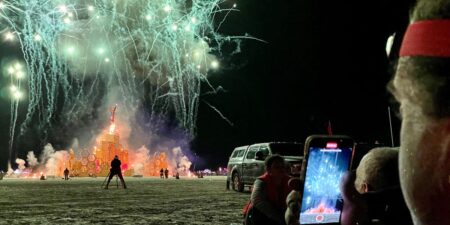 Burning Man tells AI glasses wearers: Don’t be a creep, get permission to record Burning Man tells AI glasses wearers: Don’t be a creep, get permission to record