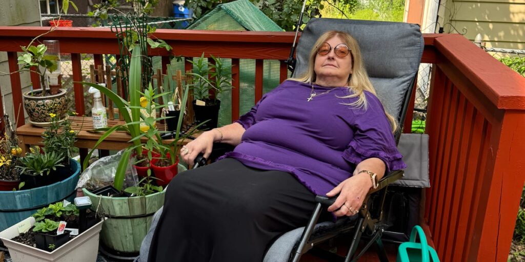 I’m 68 and chose ‘soft retirement.’ I work 3 days a week and keep my benefits. I’m 68 and chose ‘soft retirement.’ I work 3 days a week and keep my benefits.