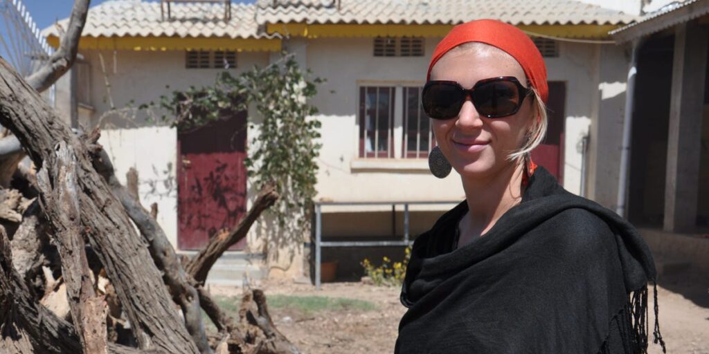 Pirates held her hostage for 93 days. She says surviving taught her what really matters when life falls apart.