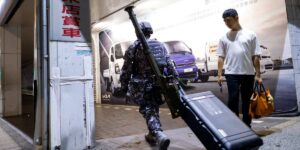 Taiwan’s troops are training to fight China in ordinary neighborhoods as people go about their days