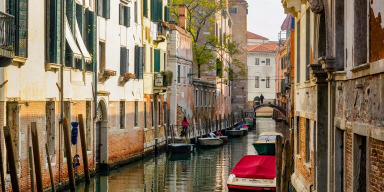 I took a 6-day trip to Italy after dreaming of going my whole life. 6 surprises have stayed with me for years.