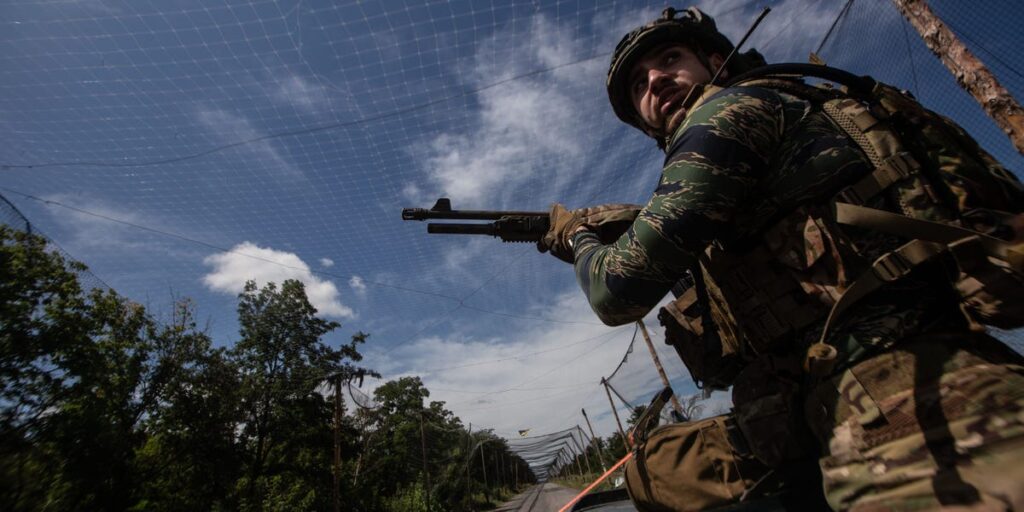 Ukrainian troops can’t easily leave the front for medical care. They want more of it brought to them.