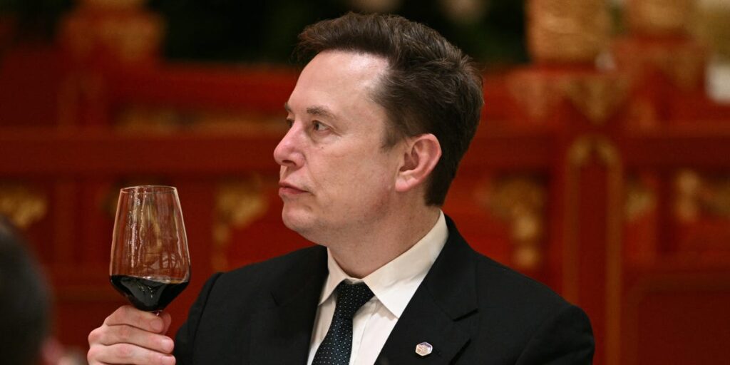 Universal says it plans to release the documentary Elon Musk hates in theaters Universal says it plans to release the documentary Elon Musk hates in theaters