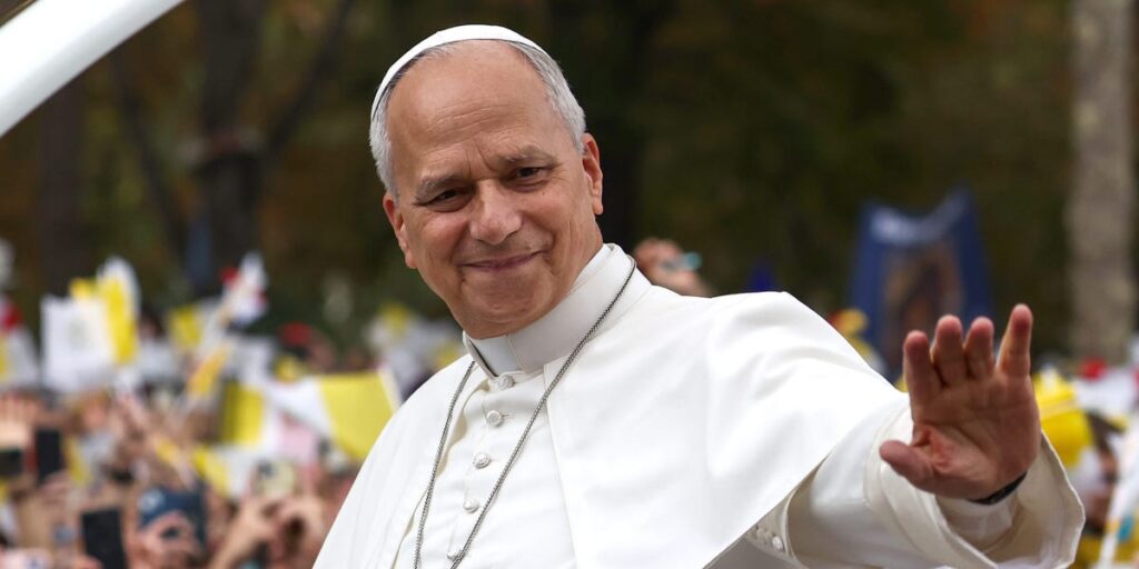 Pope Leo XIV warns against losing humanity to a ‘paradise of machines’ Pope Leo XIV warns against losing humanity to a ‘paradise of machines’