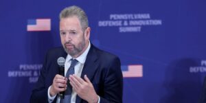 Arm’s CEO says AI could cure cancer, but data centers are creating a bottleneck