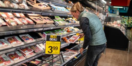 Inflation is kicking off a discount arms race between grocery stores