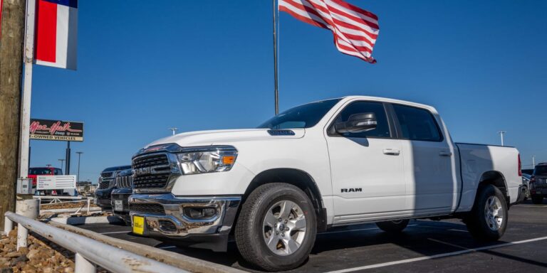 Ram, GM, and Ford are keeping the V8 alive Ram, GM, and Ford are keeping the V8 alive