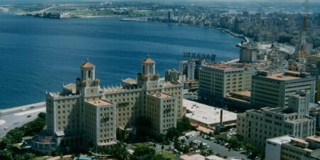 THEN AND NOW: Photos show how Cuba went from a 1950s tourist destination to a country plagued by blackouts
