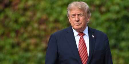 Trump threatens trade with Europe if it makes Canada an associate member of the EU Trump threatens trade with Europe if it makes Canada an associate member of the EU